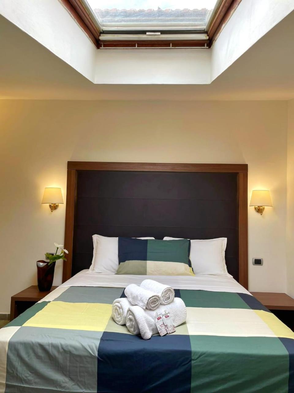 Attic Garden Hotel Rome Bagian luar foto