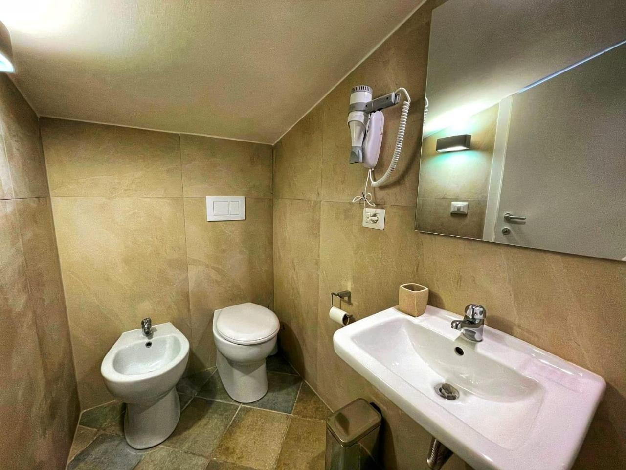 Attic Garden Hotel Rome Bagian luar foto