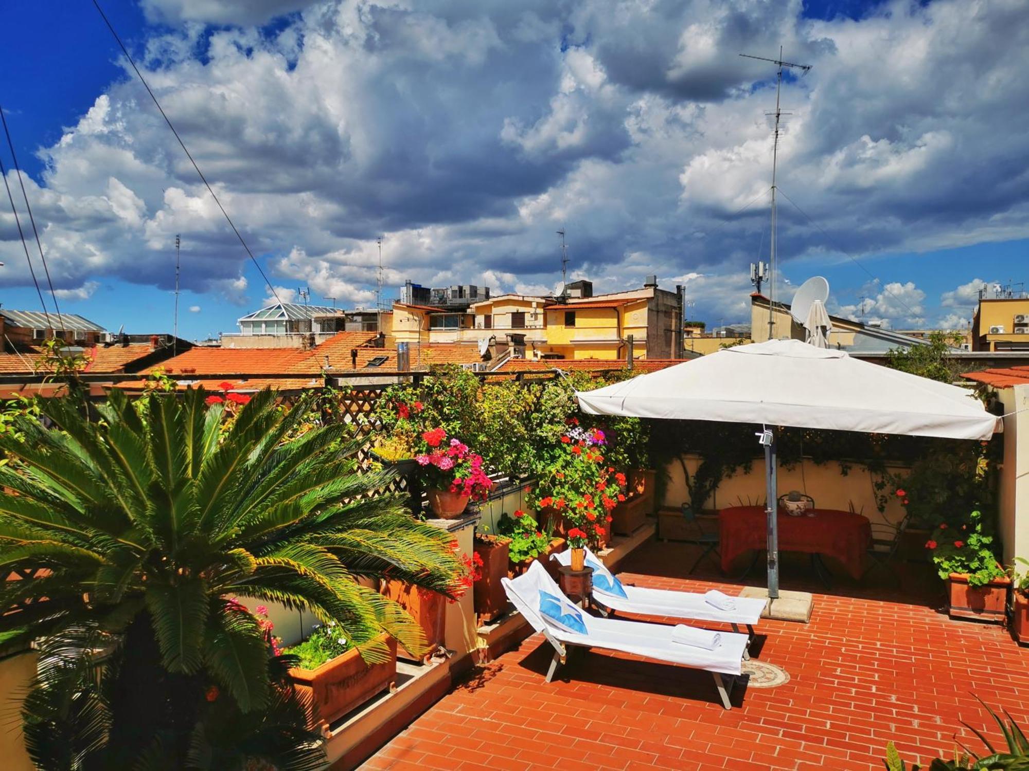 Attic Garden Hotel Rome Bagian luar foto