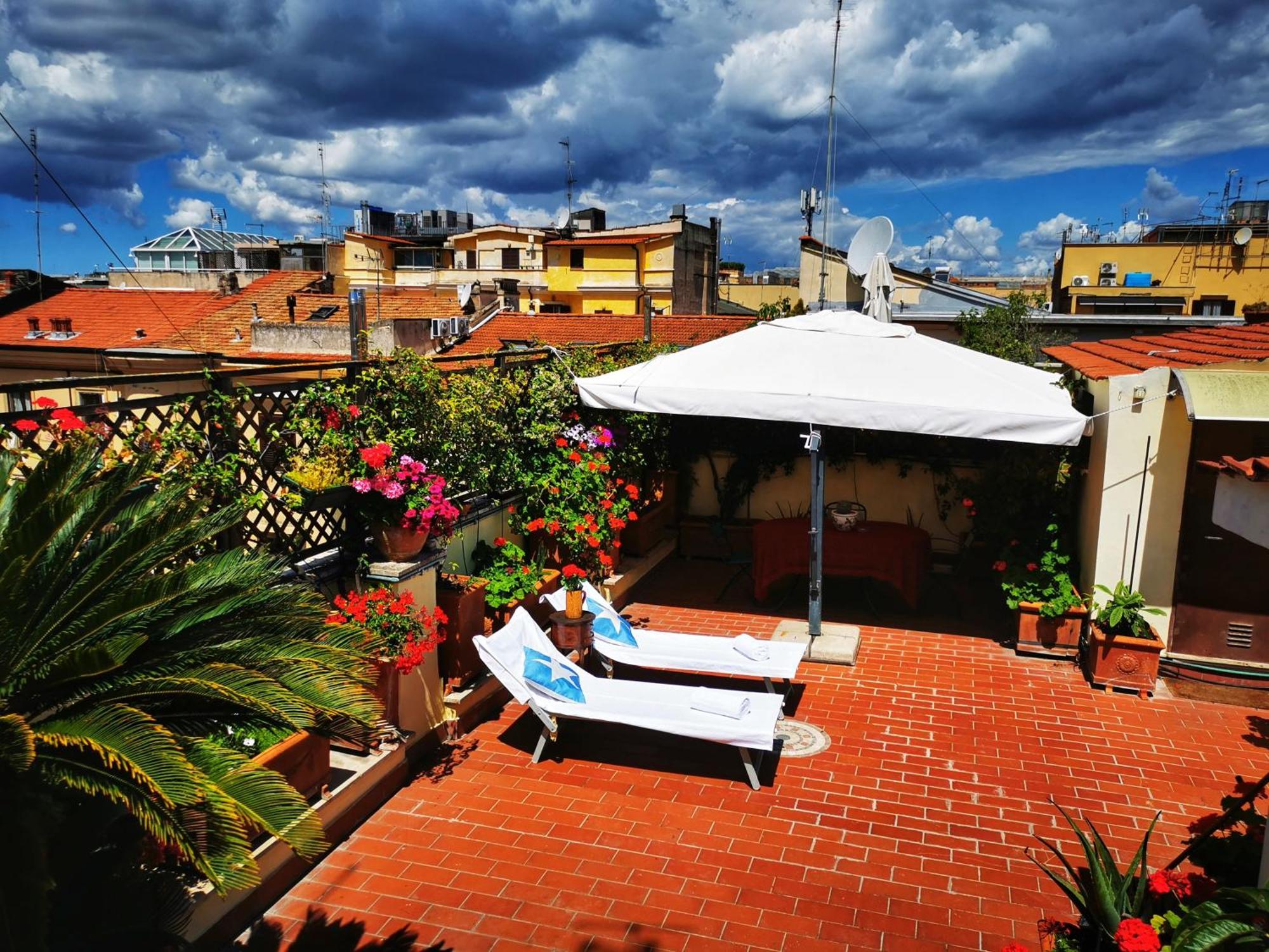 Attic Garden Hotel Rome Bagian luar foto