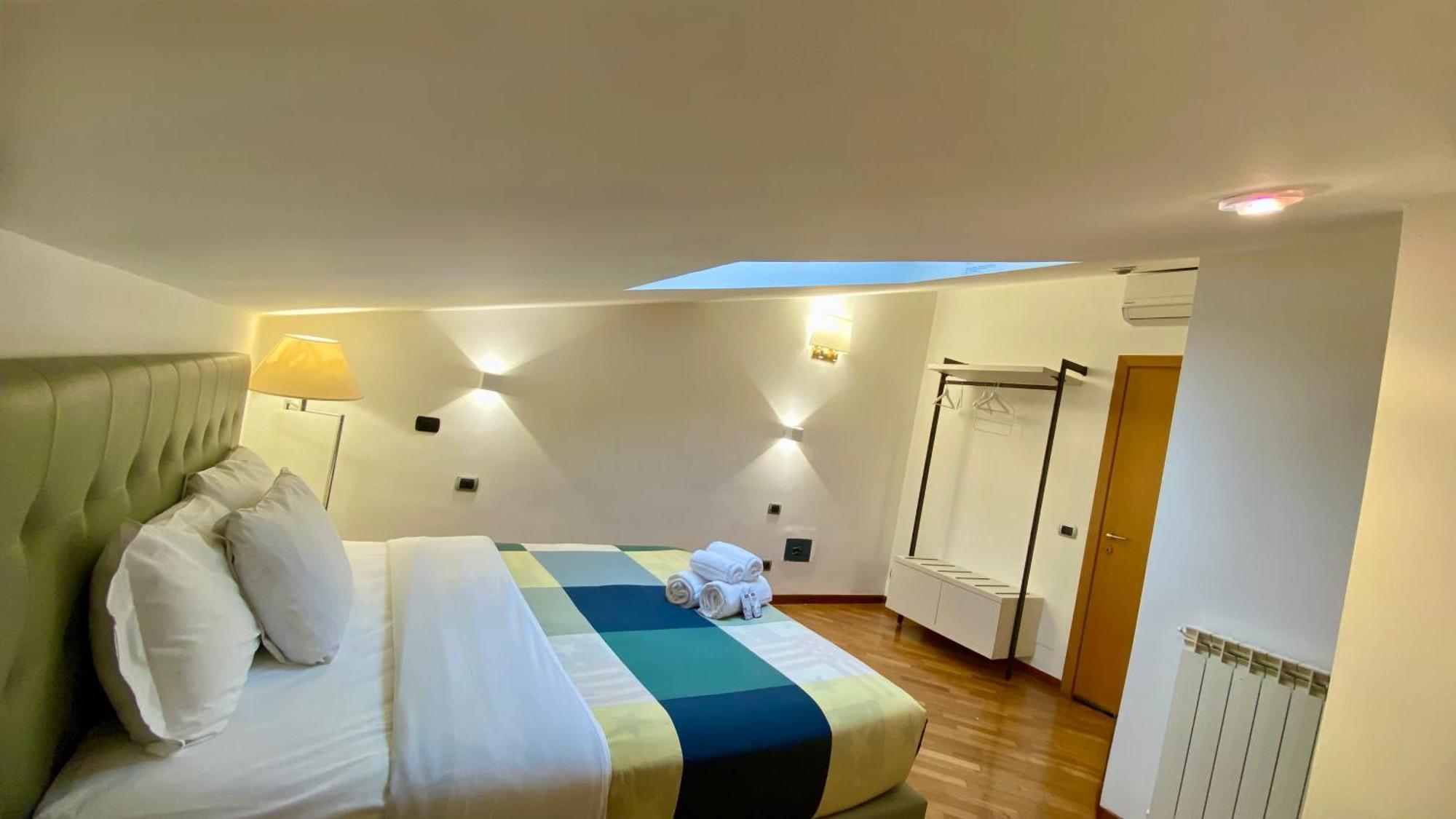 Attic Garden Hotel Rome Bagian luar foto