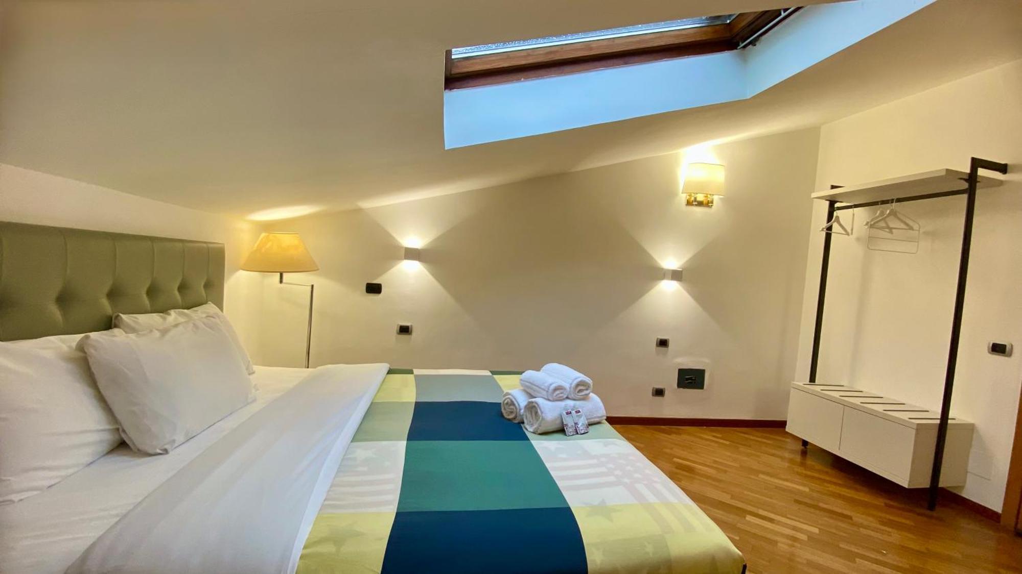 Attic Garden Hotel Rome Bagian luar foto